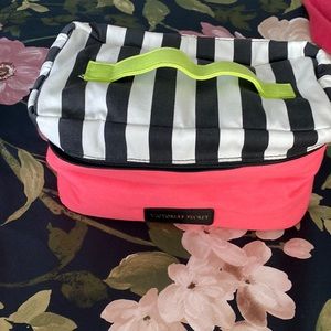 Victoria’s Secret Travel Bag